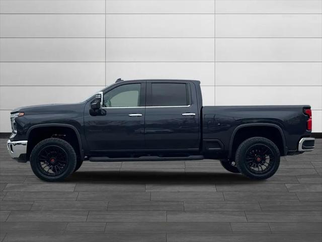 2024 Chevrolet Silverado 3500HD 4WD Crew Cab Standard Bed LTZ