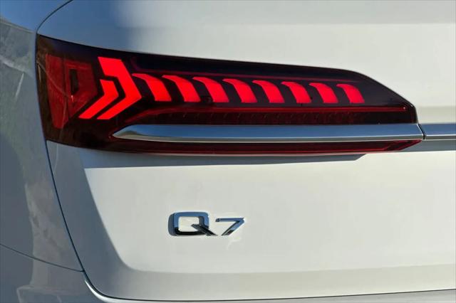 2022 Audi Q7 Premium 45 TFSI quattro Tiptronic