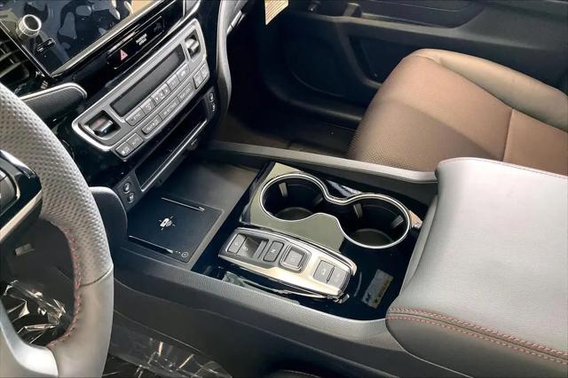 2026 Honda Ridgeline Black Edition Two-Tone