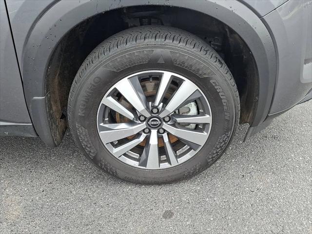 2025 Nissan Pathfinder SL 4WD