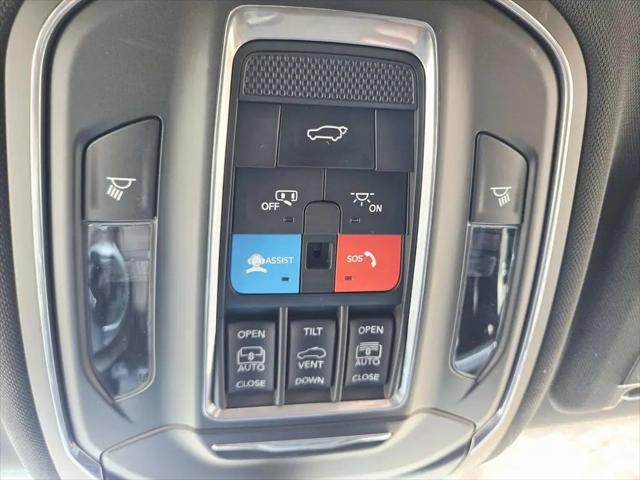 2025 Jeep Grand Cherokee L Limited 4x4