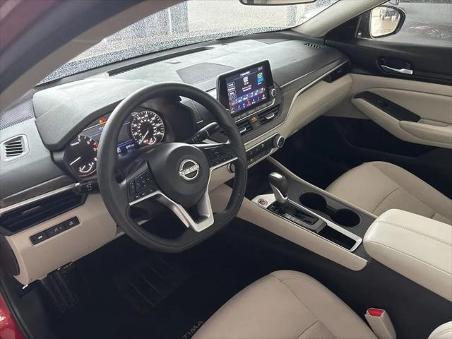 2025 Nissan Altima SV FWD