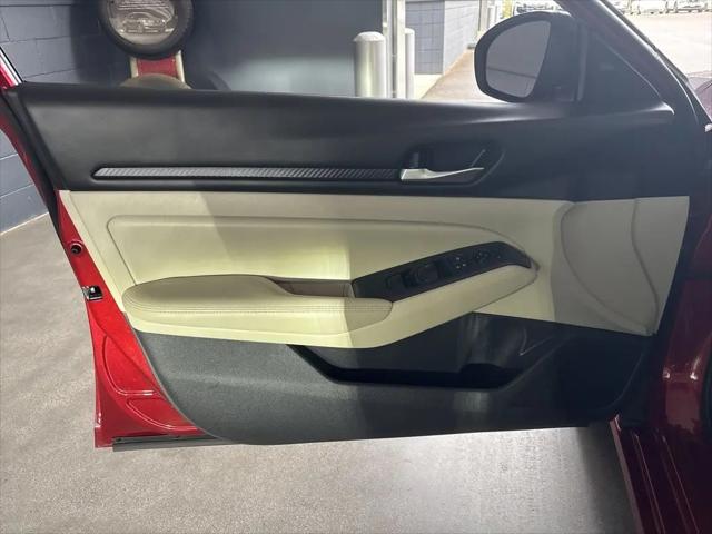 2025 Nissan Altima SV FWD