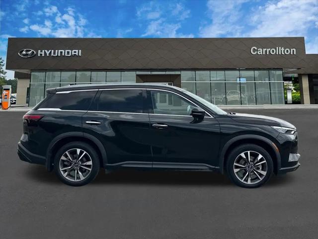 2023 INFINITI QX60 LUXE