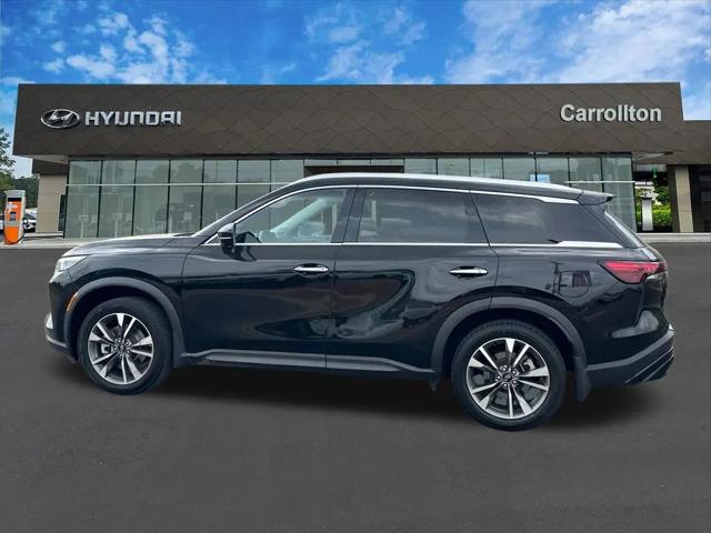 2023 INFINITI QX60 LUXE