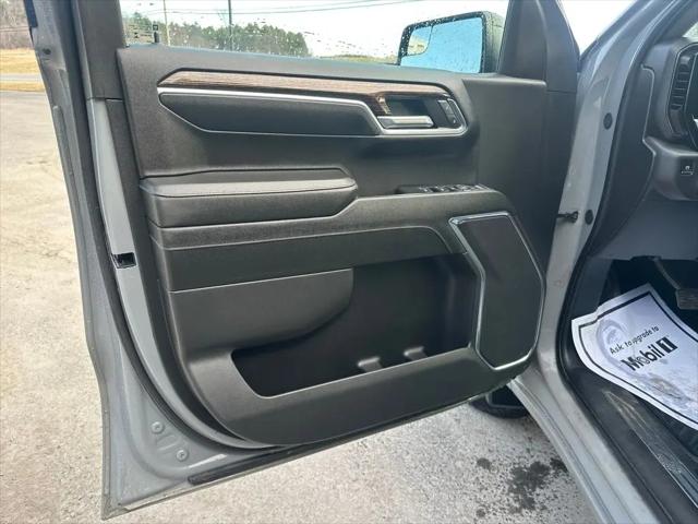 2024 GMC Sierra 1500 4WD Crew Cab Short Box Elevation with 3VL