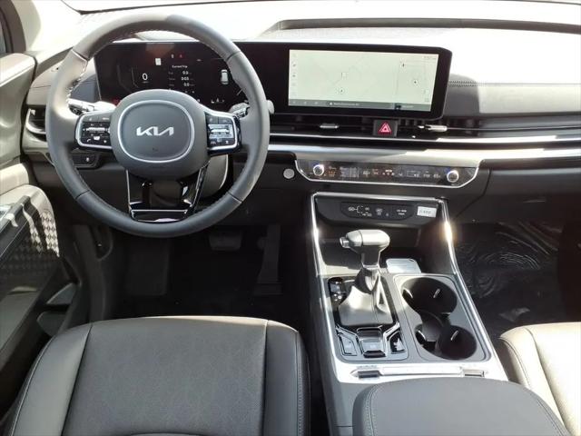 2026 Kia Carnival MPV SX