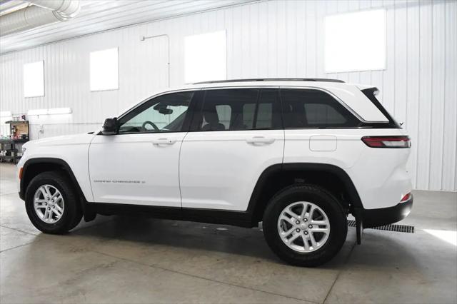 2024 Jeep Grand Cherokee Laredo 4x4