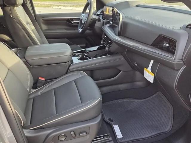 2026 Chevrolet Suburban Premier, 4WD