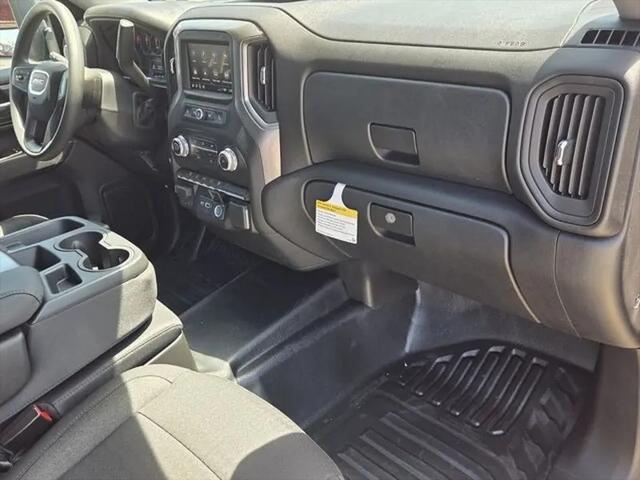 2026 GMC Sierra 2500HD Crew Cab, Standard Bed, Pro, 4WD