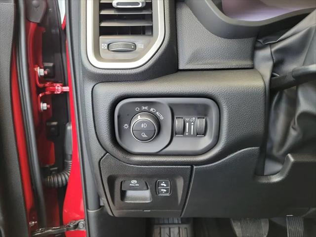 2026 Ram 1500 Big Horn Crew Cab 4x4 57 Box