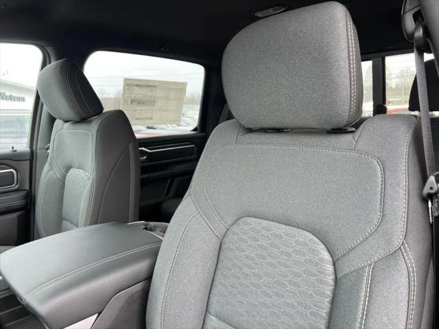 2026 Ram 1500 Big Horn Crew Cab 4x4 5'7" Box
