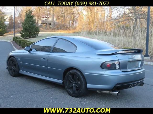 2005 Pontiac GTO Base