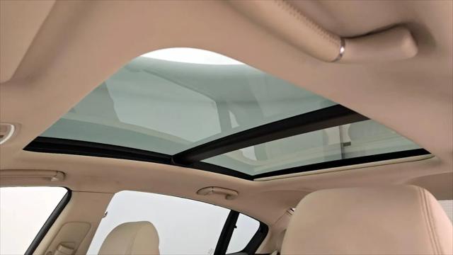 2015 Kia K900 Premium