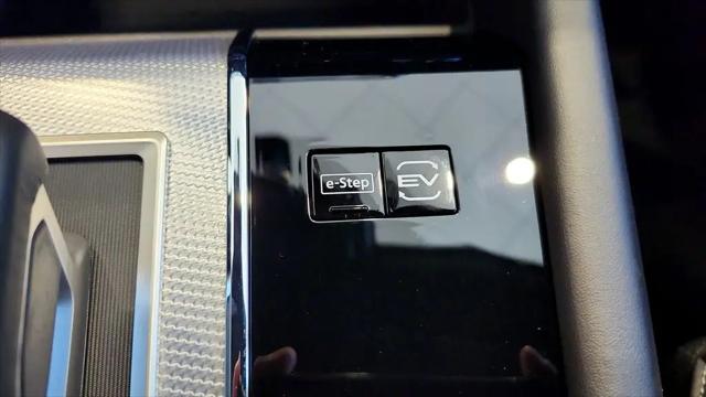 2026 Nissan Rogue Plug-In Hybrid Platinum