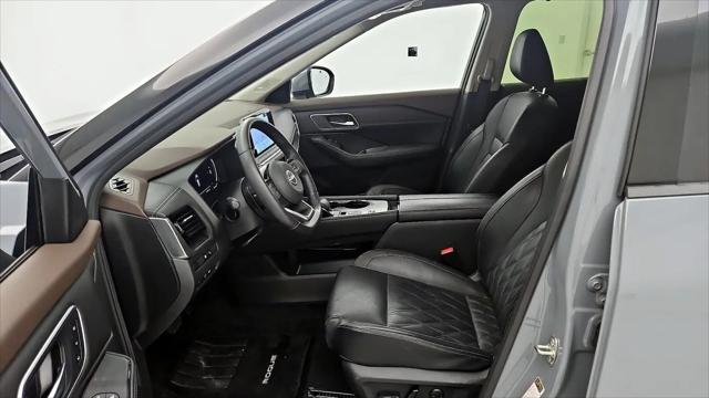 2023 Nissan Rogue Platinum FWD