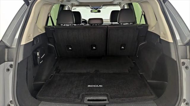 2023 Nissan Rogue Platinum FWD