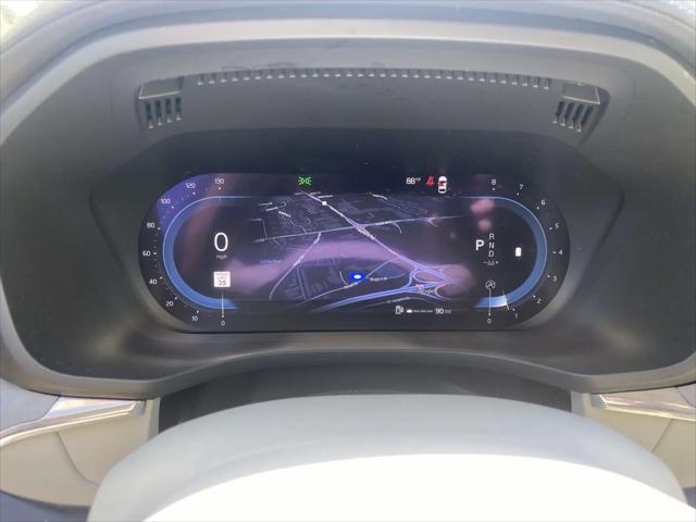 2023 Volvo XC60 B6 Ultimate Dark Theme