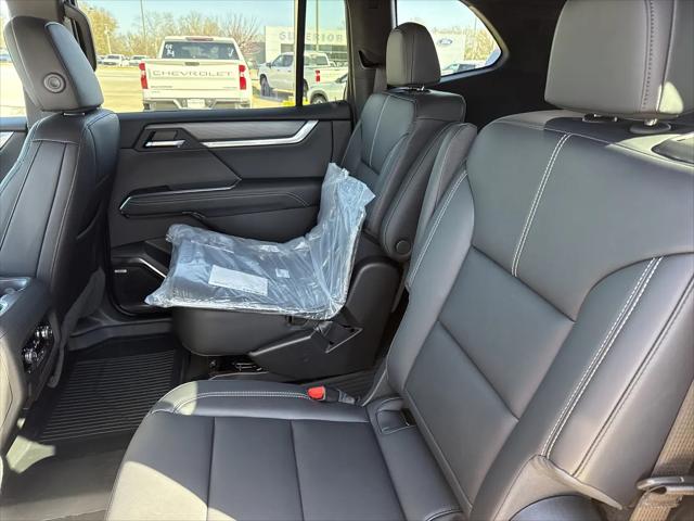 2026 GMC Acadia Elevation FWD