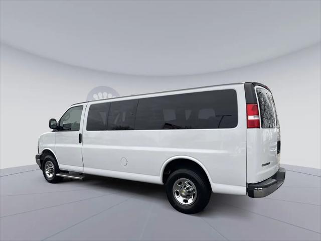 2024 Chevrolet Express Passenger RWD 3500 Extended Wheelbase LT