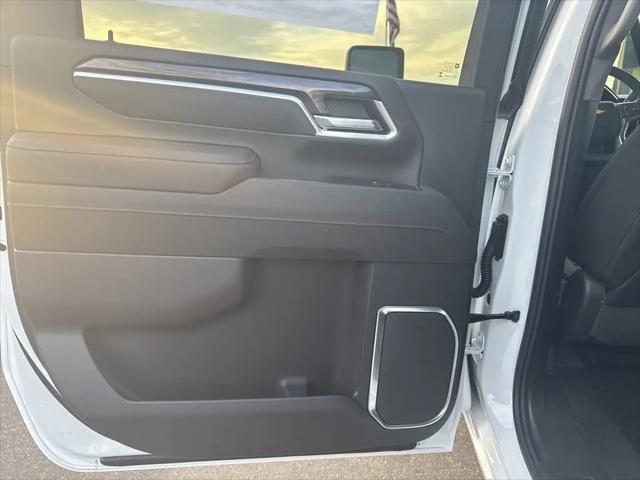 2026 Chevrolet Silverado 2500HD Crew Cab, Standard Bed, LTZ, 4WD