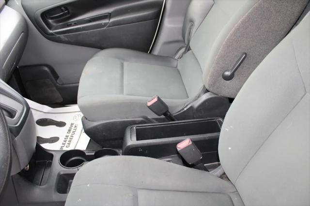 2015 Nissan NV200 S