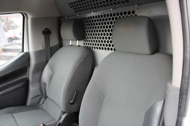 2015 Nissan NV200 S