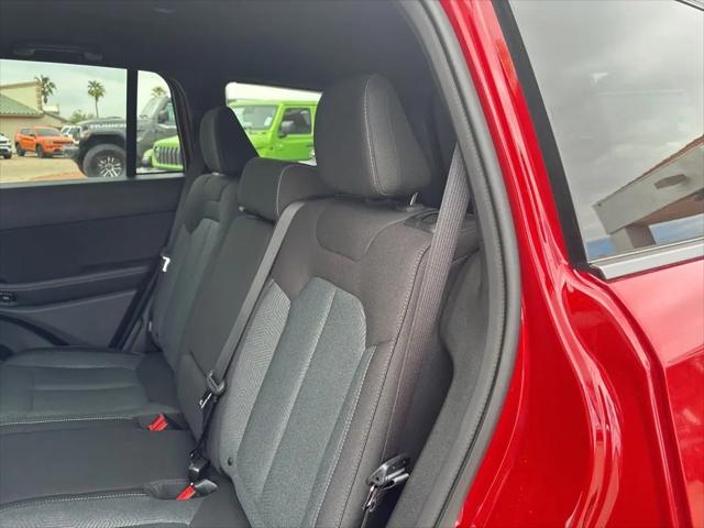 2026 Jeep Cherokee Laredo 4x4