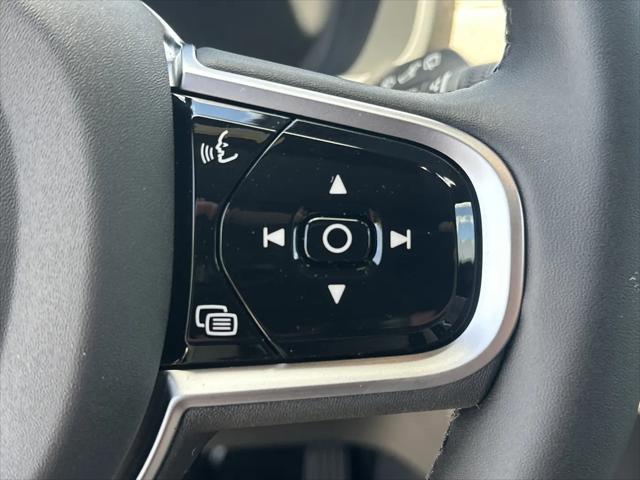2026 Volvo XC90 Plus, B6 AWD Gas (mild hybrid), Gasoline, Bright, 7 Seats