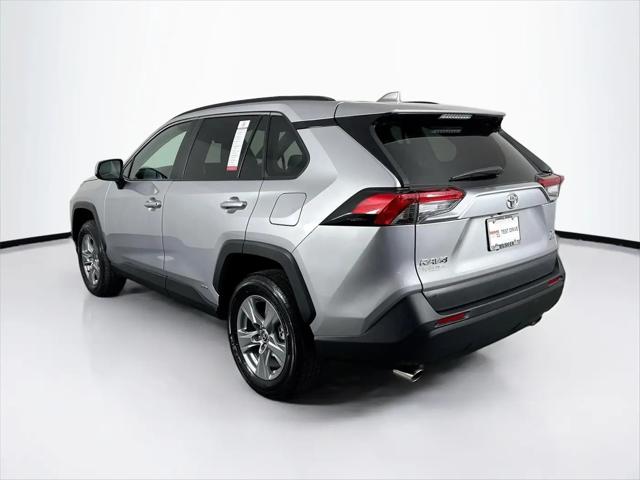 2025 Toyota RAV4 Hybrid XLE