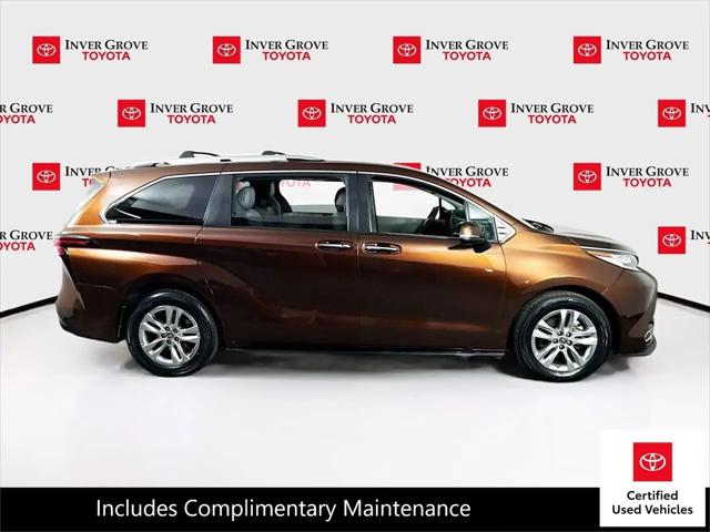 2022 Toyota Sienna Limited