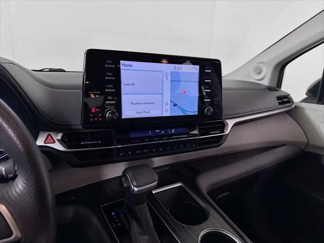 2022 Toyota Sienna Limited