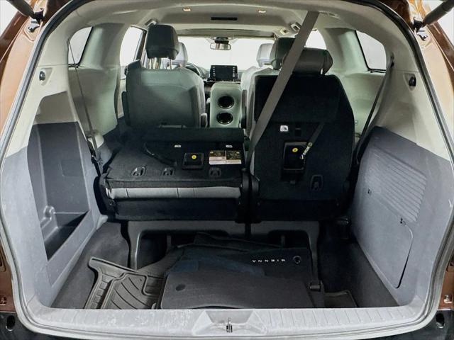 2022 Toyota Sienna Limited