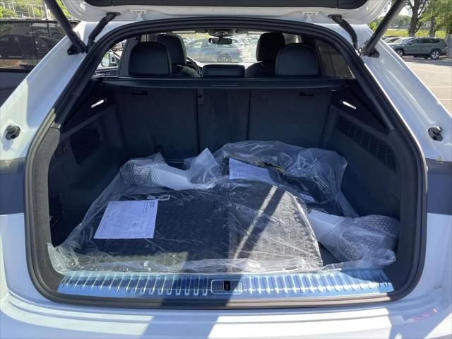 2026 Audi Q8 Premium Plus 55 TFSI quattro Tiptronic
