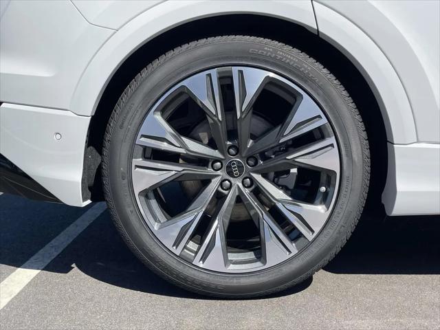 2026 Audi Q8 Premium Plus 55 TFSI quattro Tiptronic