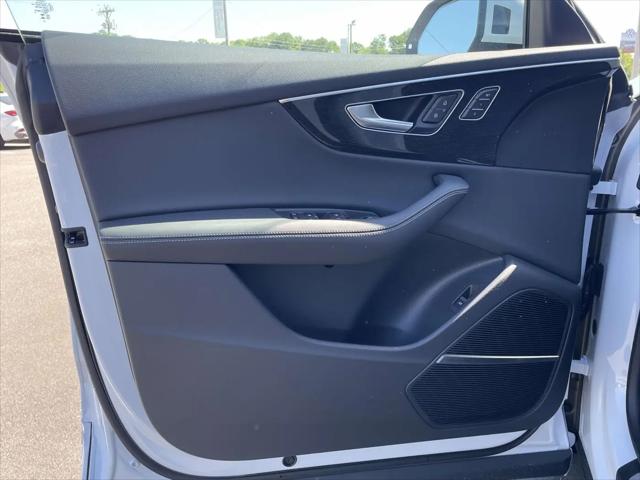 2026 Audi Q8 Premium Plus 55 TFSI quattro Tiptronic