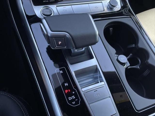 2026 Audi Q8 Premium Plus 55 TFSI quattro Tiptronic