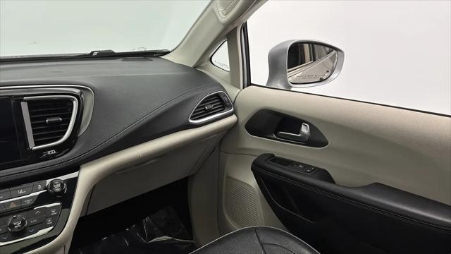 2018 Chrysler Pacifica Hybrid Limited
