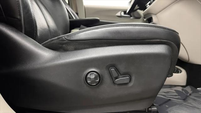 2018 Chrysler Pacifica Hybrid Limited