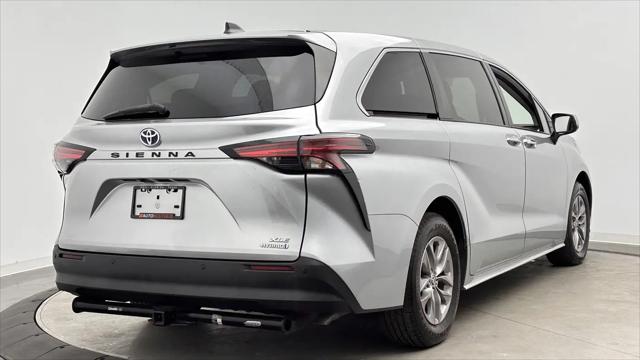 2022 Toyota Sienna XLE