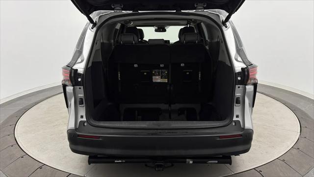 2022 Toyota Sienna XLE