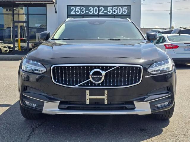 2017 Volvo V90 Cross Country T6
