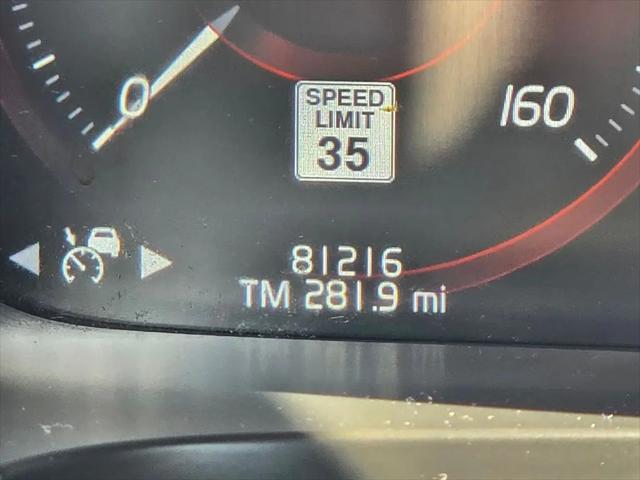 2017 Volvo V90 Cross Country T6