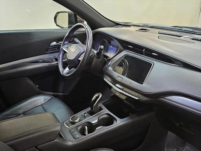 2020 Cadillac XT4 AWD Premium Luxury