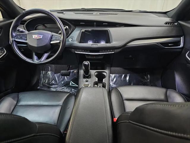 2020 Cadillac XT4 AWD Premium Luxury
