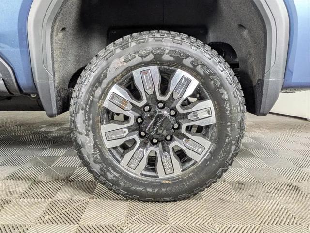 2026 GMC Sierra 2500HD Crew Cab, Standard Bed, Denali, 4WD