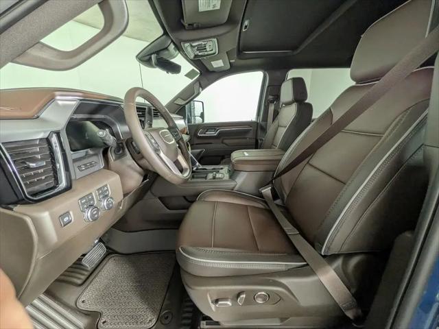 2026 GMC Sierra 2500HD Crew Cab, Standard Bed, Denali, 4WD