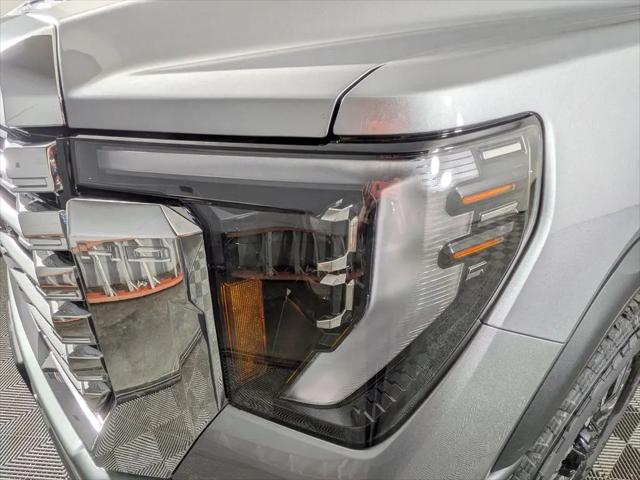 2026 GMC Sierra 2500HD Crew Cab, Standard Bed, Denali, 4WD
