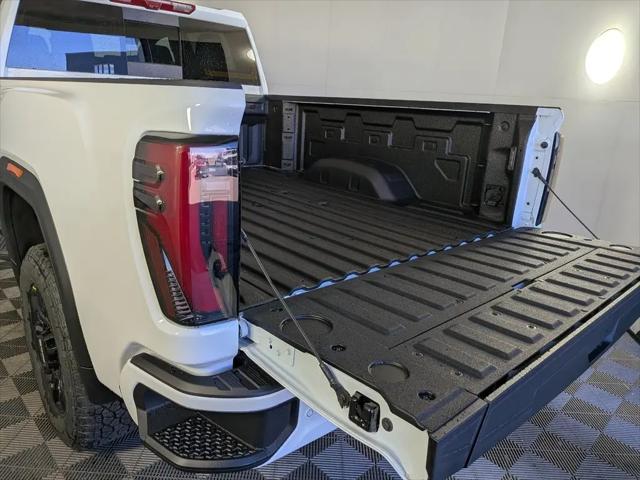 2026 GMC Sierra 2500HD Crew Cab, Standard Bed, AT4, 4WD
