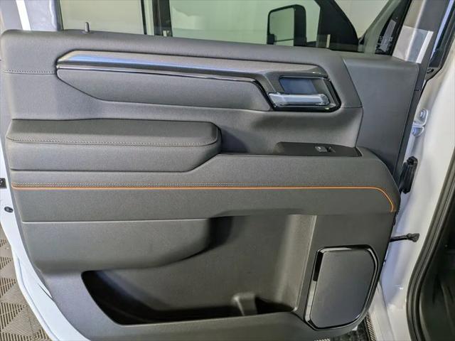 2026 GMC Sierra 2500HD Crew Cab, Standard Bed, AT4, 4WD